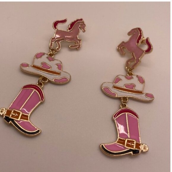 ⭐️❤️ FREE Horse Boots Cowboy Rock Boho Drop Boho Nashville Party Chic Earrings - Picture 3 of 8